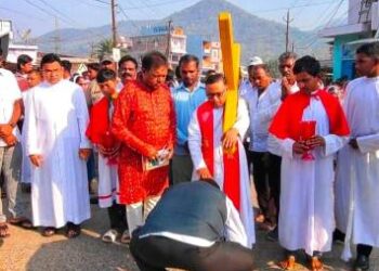 ବିଜେଡି ଆଶାୟୀ ପ୍ରାର୍ଥୀ ଅନ୍ତର୍ଯ୍ୟାମୀ ଗମାଙ୍ଗ ଗୁଡ ଫ୍ରାଇଡେ ପାଳନ