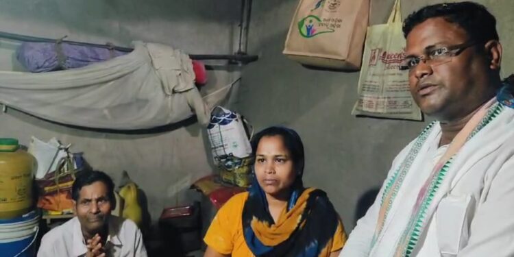 ଅସହାୟ କର୍କଟ ରୋଗୀଙ୍କୁ ସହାୟତାର ହାତ ବଢ଼ାଇଲେ ଯୁବ ସମାଜସେବୀ  