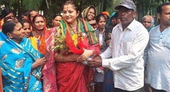 ବିଜେଡି କର୍ମୀଙ୍କ ଦାବି ଜୋର ଧରିଲା :  ଲଲ ପରେ ଏବେ ଝିଲକୀଙ୍କ ପ୍ରାର୍ଥୀ ହେବାକୁ ଦାବି କଲେ କର୍ମୀ …..