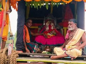 ଲଡୁବାବାଙ୍କ ପୀଠରେ ଅଶୋକାଷ୍ଟମୀ ଯାତ୍ରା : ଭକ୍ତ ଟାଣିଲେ ମହାଦେବଙ୍କ ରୁକୁଣା ରଥ