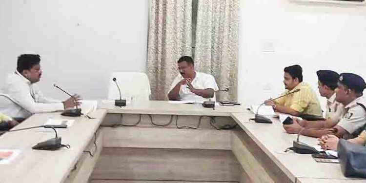 ସଡକ ସୁରକ୍ଷା କମିଟି ସମୀକ୍ଷା ବୈଠକ ଅନୁଷ୍ଠିତ