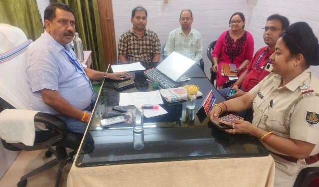 ପର୍ଯ୍ୟବେକ୍ଷକ ମାନଙ୍କର ବିବିଧ କାର୍ଯ୍ୟ ର ସମୀକ୍ଷା