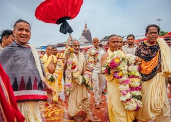 ପୁରୀ : ଭଉଁରୀ ତିଥିରେ ତିନି ରଥର ଚକ..ଅଖ ଡେରା ନୀତି ସମ୍ପନ୍ନ