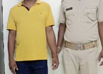 ୬୫ ଲିଟର ଦେଶୀ ମଦ ଜବତ, ଜଣେ ଗିରଫ