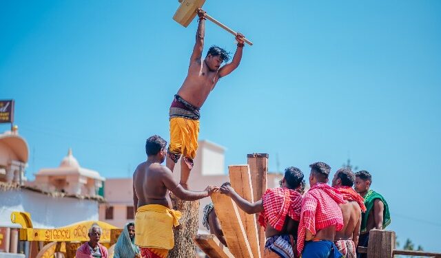 ଗୁଜ ଅନୁକୂଳ, ପଇ ବିନ୍ଧ ଆରମ୍ଭ