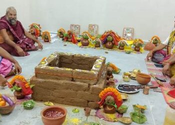 ହୋମ ଯଜ୍ଞ ସହ ହରିଶଙ୍କର ନୃସିଂହ ଚତୁର୍ଦ୍ଦଶୀ ବୈଶାଖ ମେଳା ଉଦଘାଟିତ, ପ୍ରଶାସନ ର ଅବହେଳା ଯୋଗୁଁ ମେଳା ଫିକା ପଡ଼ିଲା