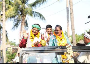 ବିଜେଡ଼ି ଦଳର  ମନ୍ମଥ ଓ ପ୍ରଦୀପଙ୍କ ନିର୍ବାଚନ ପ୍ରଚାର ଜୋରଦାର, ଶକ୍ତିଶାଳୀ ହେଉଛି ଦଳ ; ବିରୋଧି ଶିବିରରେ ହୃଦକମ୍ପନ