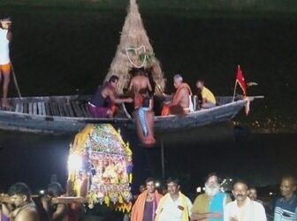 ଲକ୍ଷେଶ୍ୱର ମହାଦେବଙ୍କ ତୃତୀୟ ଦିନ ଚନ୍ଦନ ଚାପ ଏବଂ ଯାତ୍ରା ଦେଖିବା ପାଇଁ ଲୋକଙ୍କ ଭିଡ଼