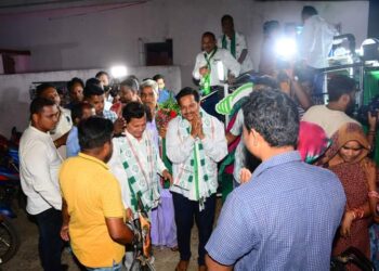 କନ୍ଧମାଳ ବିଜେଡ଼ି ସାସଂଦ ପ୍ରାର୍ଥୀ ଅଚ୍ୟୁତ ସାମନ୍ତ ଓ ଦଶପଲ୍ଲା ବିଜେଡ଼ି ବିଧାୟକ ପ୍ରାର୍ଥୀ ରମେଶ ଙ୍କ ମାରାଥନ ପ୍ରଚାର