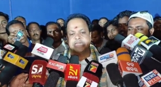 ସୁମନ୍ତଙ୍କୁ ଟିକେଟ ପରେ ସାରଦା ଅଡ଼ୁଆ, ବାଜି ମାରିବେ ଅଙ୍କିତ,ସୁମନ୍ତଙ୍କ ରାସ୍ତାରେ କଣ୍ଟା ହୋଇ ଠିଆ ହେଲେ ସାରଦା, ମାହାଙ୍ଗାରେ ବିଜେପି ଦୁଇ ଫାଳ, ସ୍ୱାଧୀନ ଭାବେ ଲଢ଼ିବାକୁ ସାରଦାଙ୍କ ରଣହୁଙ୍କାର