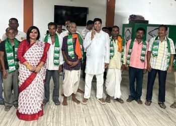 ବିରୋଧୀ ଦଳକୁ ବଡ଼ ଝଟକା, ବିଜେଡିରେ ସାମିଲ ହେଲେ ବିଜେପି ନେତା