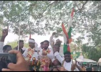 ବିଶାଳ ଶୋଭାଯାତ୍ରାରେ ନାମାଙ୍କନ ପତ୍ର ଦାଖଲ କଲେ ନିଆଳିର କଂଗେସ ବିଧାୟକ ପ୍ରାର୍ଥୀ ଜ୍ୟୋତି ରଞ୍ଜନ ମଲ୍ଲିକ