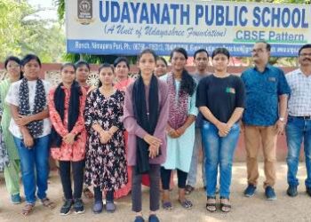 CBSE ପରୀକ୍ଷାରେ ୯୬.୭ ମାର୍କ ରଖି ଗୈାରବ ଆଣିଲେ ଆୟାସା