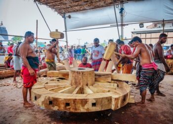 ରଥଖଳା : ତିନି ରଥର ମୋଟ ୪୨ ଚକ ମଧ୍ୟରୁ ଆଜିସୁଦ୍ଧା ତିନି ରଥର ୧୫ ଗୋଟି ଚକ ନିର୍ମାଣ ଶେଷହୋଇଛି