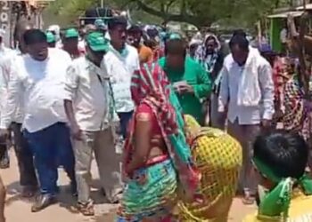 ଗାଁ ଗାଁ ରେ ବିଜେଡି ପ୍ରାର୍ଥୀ ଅନ୍ତର୍ଯ୍ୟାମୀଙ୍କ ଭୋଟ ଭିକ୍ଷା