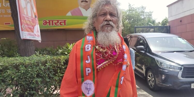 ବିଜେଡି ଛାଡି ବିଜେପିରେ ମିଶିଲେ ପ୍ରସନ୍ନ ପାଟ୍ଟଶାଣୀ
