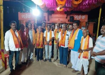 ମହିଧରପଡା ଗ୍ରାମରେ ୨୨ ତମ ବାର୍ଷିକ ହନୁମାନ ମନ୍ଦିର ପ୍ରତିଷ୍ଠା ଉତ୍ସବ ପାଳନ