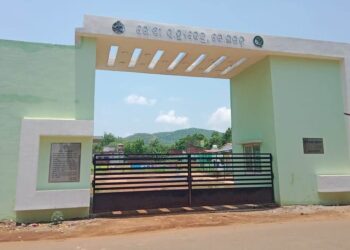 ବୋଲଗଡ଼ ଗୋଷ୍ଠୀ ସ୍ୱାସ୍ଥ୍ୟକେନ୍ଦ୍ରରେ ଅଚଳାବସ୍ଥା: ରୋଗୀ ସେବା ବିପର୍ଯ୍ୟସ୍ତ