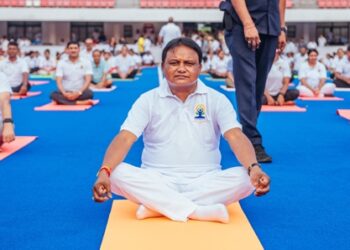 ଭୁବନେଶ୍ୱର କଳିଙ୍ଗ ଷ୍ଟାଡିୟମ୍ ଠାରେ ଅନ୍ତର୍ଜାତୀୟ ଯୋଗ ଦିବସର ଭବ୍ୟ ଓ ଦିବ୍ୟ ସମାରୋହ