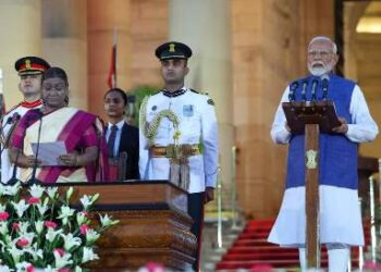 ରାଷ୍ଟ୍ରପତି ଭବନରେ ମୋଦିଙ୍କ ଶପଥ ଗ୍ରହଣ ସମାରୋହ : ୩୦ କ୍ୟାବିନେଟ ମନ୍ତ୍ରୀ ଓ 39 ଜଣ ରାଷ୍ଟ୍ରମନ୍ତ୍ରୀ