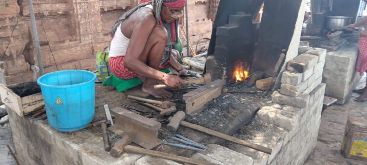 ତିନି ରଥର ଚେଚିସ୍ ବା ଦଣ୍ଡା ପ୍ରେମ ପ୍ରସ୍ତୁତି ଶେଷ