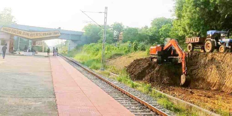 ଆଗେଇ ଚାଲିଛି ରେଲଓ୍ବେ ଷ୍ଟେସନ ରୂପାନ୍ତରଣ କାର୍ଯ୍ୟ