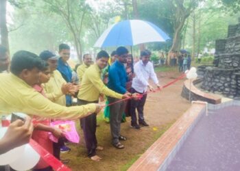 ସରକାରୀ ଶିଳ୍ପ ତାଲିମ ଅନୁଷ୍ଠାନ ଫୁଲବାଣୀରେ ବିଶ୍ୱ ଯୁବ ଦକ୍ଷତା ଦିବସ ୧୦୨୪ ପାଳନ ହୋଇଯାଇଛି