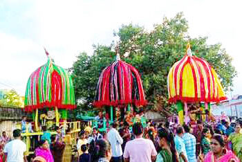 ୯ ଦିନ ପରେ ବଡଘୁମୁରିରୁ ଛତିଆ ବାହୁଡିଲେ ତିନି ଠାକୁର