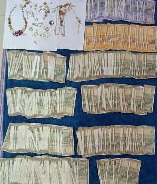 ONE GOVT. FUNCTIONARY ARRESTED BY ODISHA VIGILANCE FOR TAKING BRIBE AND ONE CONVICTED IN DISPROPORTIONATE ASSETS (DA) CASE.