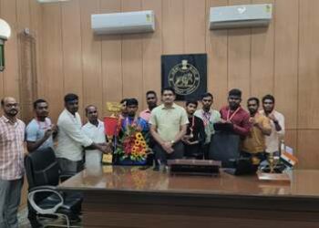 ରାଜ୍ୟସ୍ତରୀୟ ଉଶୁ ପ୍ରତିଯୋଗିତାରେ ମୟୂରଭଞ୍ଜ ଜିଲ୍ଲାକୁ ଦଳଗତ ୩ୟ ପୁରସ୍କାର : ଜିଲ୍ଲାରେ ଉଶୁ ଖେଳର ପ୍ରସାର ପାଇଁ ଅଧିକ ଗୁରୁତ୍ୱ ଦେବ ପ୍ରଶାସନ – ଜିଲ୍ଲାପାଳ