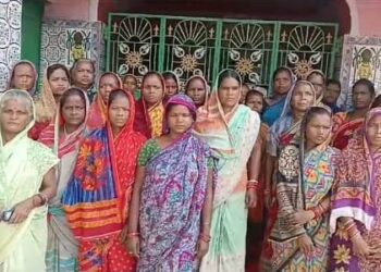 ଯୁବକର କଳା କାରନାମ ନିରୀହ ମହିଳା ଙ୍କ ଆକାଉଣ୍ଟ ରୁ ଲକ୍ଷ ଲକ୍ଷ ଟଙ୍କା ଲୁଟି ଫେରାର୍