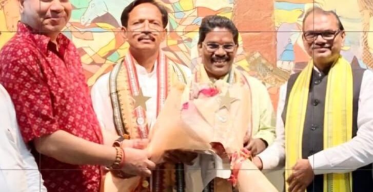 ଦିଲ୍ଲୀରେ ସାଂସଦ ଅନନ୍ତ ନାୟକ ଓ ବଳଭଦ୍ର ମାଝୀଙ୍କୁ ଭବ୍ୟ ସମ୍ୱର୍ଦ୍ଧନା