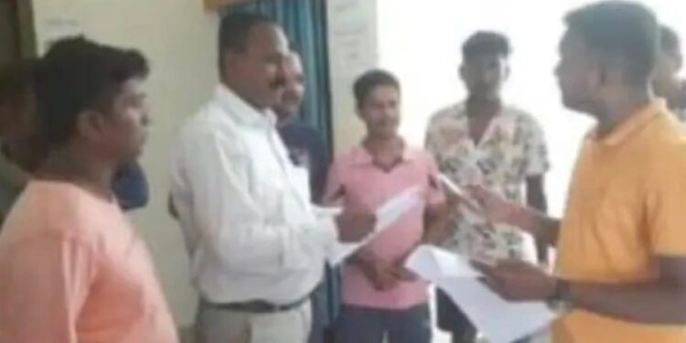 ଗଜପତି ଜିଲ୍ଲାରେ ଅଧିକ ମୂଲ୍ୟରେ ବିଦେଶୀ ମଦ ବିକ୍ରି ବିରୁଦ୍ଧରେ ଅଭିଯୋଗ