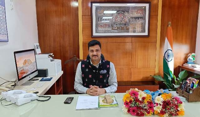 ବରିଷ୍ଠ ଆଇଏଏସ୍ ଅଧିକାରୀ ଅରବିନ୍ଦ ପାଢ଼ୀଙ୍କୁ : ରାଜ୍ୟ ସରକାର ଶ୍ରୀମନ୍ଦିର ମୁଖ୍ୟ ପ୍ରଶାସକ ନିଯୁକ୍ତ କରିଛନ୍ତି