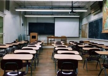 Shocking! 50 Unauthorized Schools in Pune, Education Department Warns Parents
