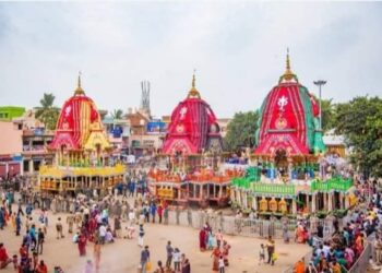 ନାକଚଣା ଦ୍ବାର ସମ୍ମୁଖରେ ଲାଗିଲା ତିନିରଥ
