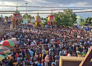 ରଣପୁର ଗୁପ୍ତ ପୁରୁଷୋତ୍ତମ କ୍ଷେତ୍ର ତଥା ଚକାଶିଳା କ୍ଷେତ୍ରରେ : ଲକ୍ଷାଧିକ ଭକ୍ତ ଶ୍ରୀମନ୍ଦିର ନିକଟରେ ପହଚିଂଲା ତାଳଧ୍ୱଜ ଗୁଣ୍ଡିଚା ମନ୍ଦିର ନିକଟରେ ଦେବଦୋଳନ ଓ ନନ୍ଦିଘୋଷ