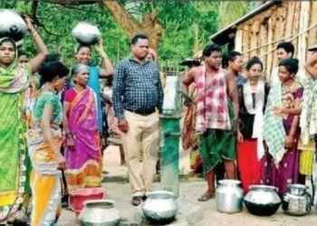 କୁଟ୍ରାଖାଲ ଗ୍ରାମରେ ବର୍ଷା ଦିନରେ ମଧ୍ୟ ଉତ୍କଟ ପାନୀୟଜଳ ସମସ୍ୟା