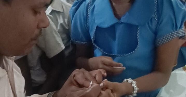 ଛାତ୍ରଛାତ୍ରୀଙ୍କ ହିମୋଗ୍ଲୋବିନ ପରୀକ୍ଷା