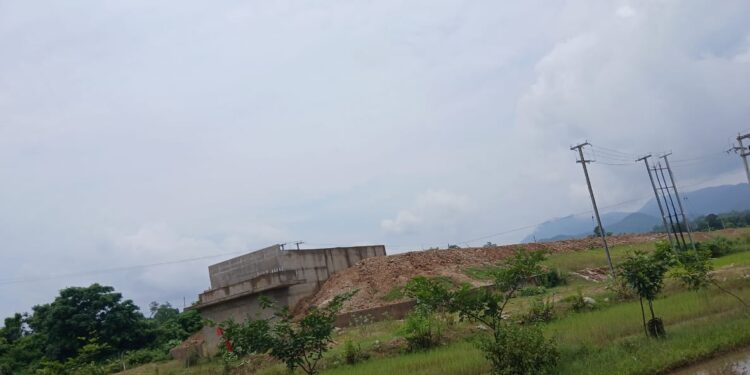 ଧୂଆଁ ବାଣ ମାରୁଛି ରେଳ ବିଭାଗ,ଡିସେମ୍ବର ସୁଦ୍ଧା ସାରିବ ରେଳପଥ କାର୍ଯ୍ୟ !
