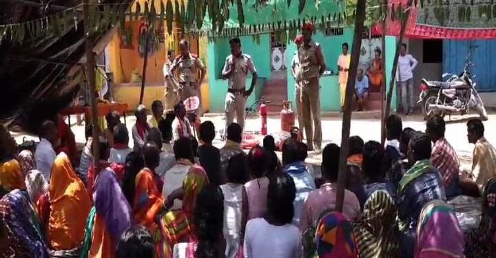 ଗଡର ଗ୍ରାମରେ ଅଗ୍ନିଶମ ବିଭାଗର ସଚେତନ କାର୍ଯ୍ୟକ୍ରର୍ମ
