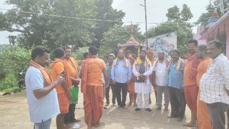ରାସ୍ତା ନିର୍ମାଣ କାର୍ଯ୍ୟ ତଦନ୍ତ କଲେ ବିଧାୟକ