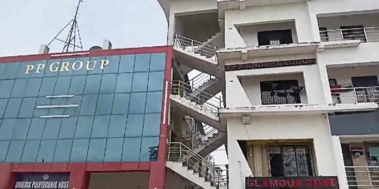 ଛତିଆ ଗୋପପୁର ସ୍ଥିତ ପିପି ମଣ୍ଡପ ପାଲଟିଛି : ଅପରାଧ ତଥା ଅପରାଧିଙ୍କ ଆଡ୍ଡାସ୍ଥଳୀ 