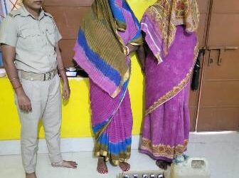 ବିପୁଳ ପରିମାଣର ପୋଚ ଓ ଦେଶୀ ମଦ ଜବତ,ଅଭିଯୁକ୍ତା ୨ ଗିରଫ 