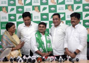 ବିଜେପି ଛାଡ଼ି ବିଜେଡ଼ିରେ ମିଶିଲେ ବରୀ ବ୍ଲକ ଅଧ୍ୟକ୍ଷ ଅଶୋକ କୁମାର ଗେଡି