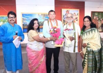 କୁଳମଣି ବିଶ୍ୱାଳଙ୍କର ଚିତ୍ର ପ୍ରଦର୍ଶନୀ “ପ୍ରତିବିମ୍ବ” ଉଦଯାପିତ