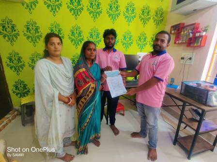 ଓଡିଶା ଜନ କଲ୍ୟାଣ ସଙ୍ଗଠନ ପକ୍ଷରୁ କର୍କଟ ରୋଗୀ ଙ୍କୁ ସହାୟତା ପ୍ରଦାନ