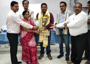 ସରକାରୀ ଆଇଟିଆଇ ଫୁଲବାଣୀ ରେ ନୂତନ ଅଧକ୍ଷ ଭାବେ କାର୍ଯ୍ୟରେ ଯୋଗ ଦେଲେ – ଇଂ ପ୍ରକାଶ ରଞ୍ଜନ ସୋରେନ