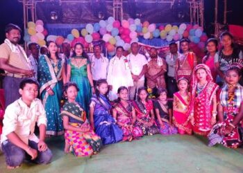 ଖୁଦୁରୁକୁଣୀ କମିଟି ର ସାଂସ୍କୃତିକ ଵିଚିତ୍ରା