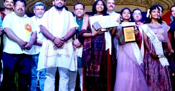 ଗୁରୁଗ୍ରାମରେ ନବୀନ ଗୋୟେଲଙ୍କୁ ଭୋଟ ଦେବାକୁ ଅକ୍ଷୟ ସାମଲଙ୍କର ନିବେଦନ